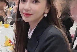 杨颖爆料最新动态,揭秘娱乐圈背后的惊人真相！